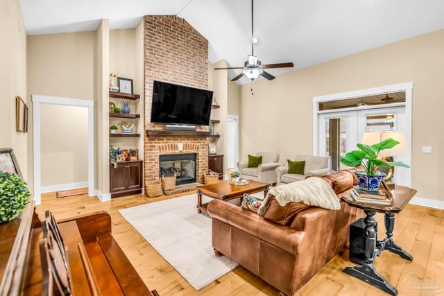 8606 Foxtail Loop, Pensacola, FL 32526