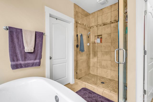 8606 Foxtail Loop, Pensacola, FL 32526