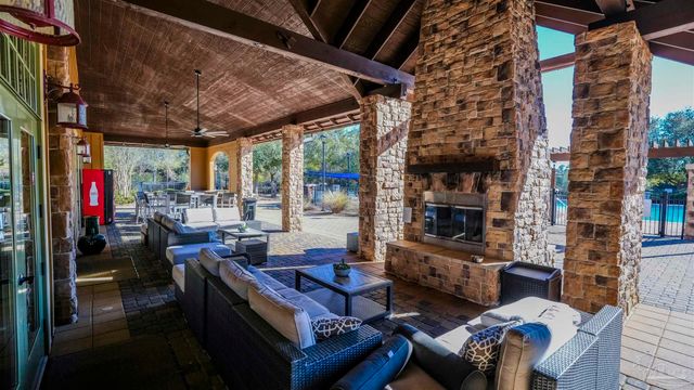 8606 Foxtail Loop, Pensacola, FL 32526