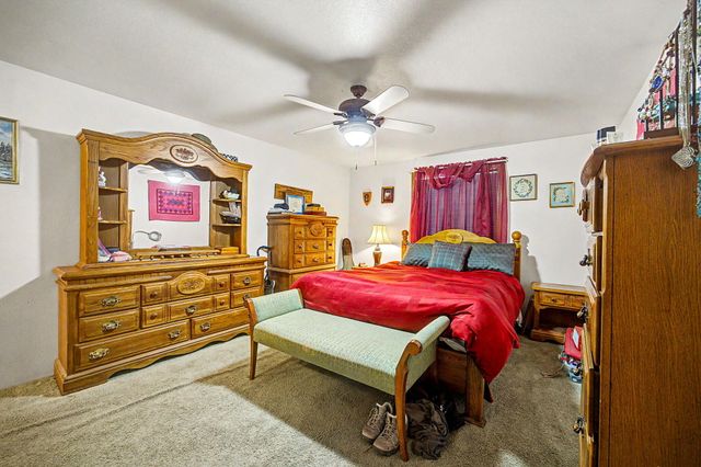 5366 Pioneer Road, Medford, OR 97501