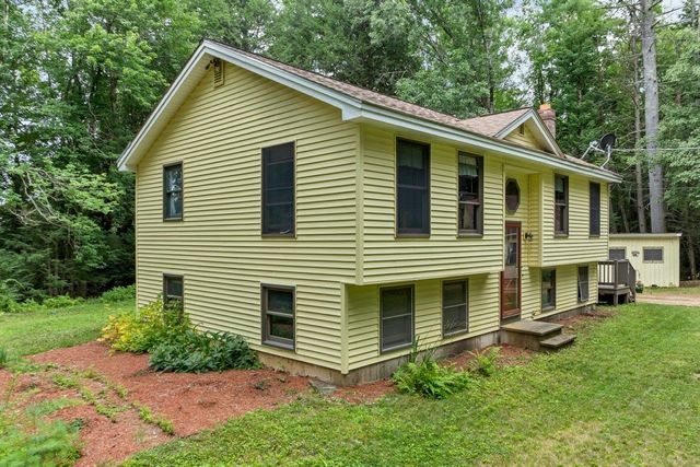 52 Pine Grove Lane, Lebanon, ME 04027