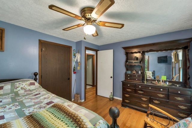 52 Pine Grove Lane, Lebanon, ME 04027