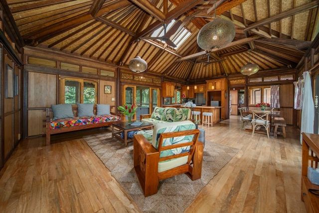 165 Waikoloa Rd, Hana, HI 96713