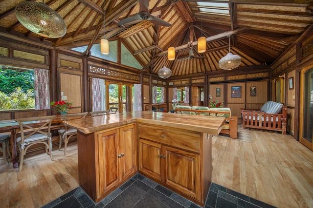 165 Waikoloa Rd, Hana, HI 96713