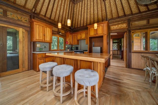 165 Waikoloa Rd, Hana, HI 96713