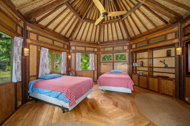 165 Waikoloa Rd, Hana, HI 96713