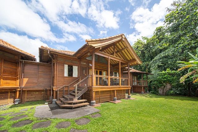 165 Waikoloa Rd, Hana, HI 96713