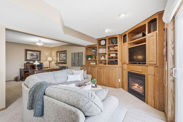 9043 163rd Street W, Lakeville, MN 55044