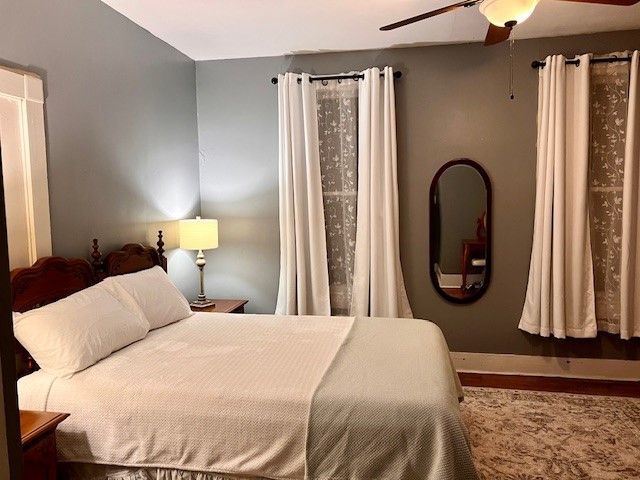 602 S Robinson Street, Cleburne, TX 76031