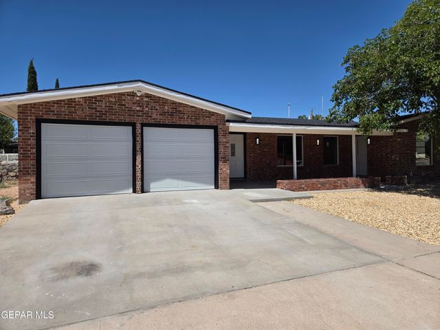 2705 FIERRO Drive, El Paso, TX 79935