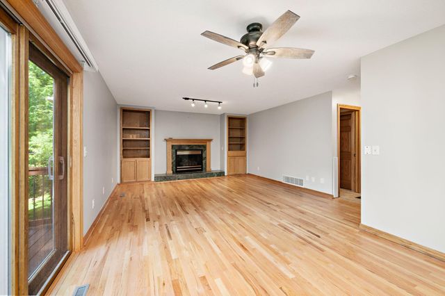 22469 130th Avenue N, Rogers, MN 55374