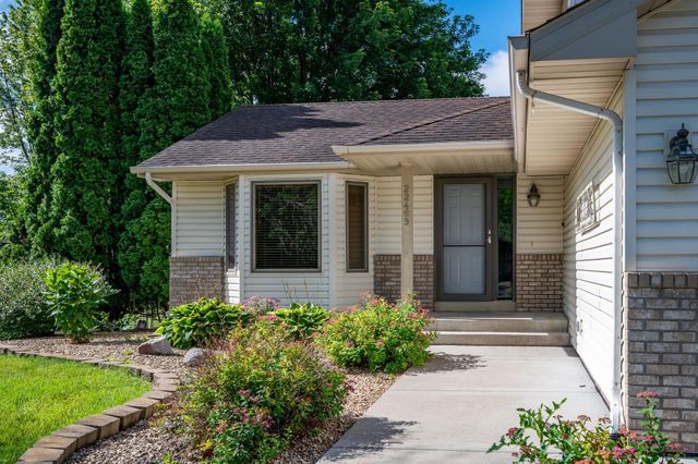 22469 130th Avenue N, Rogers, MN 55374