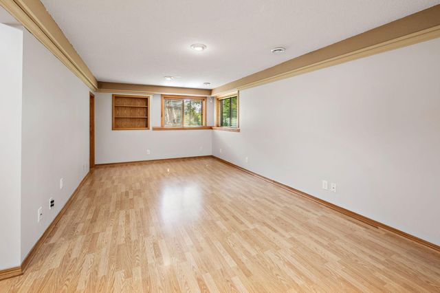 22469 130th Avenue N, Rogers, MN 55374