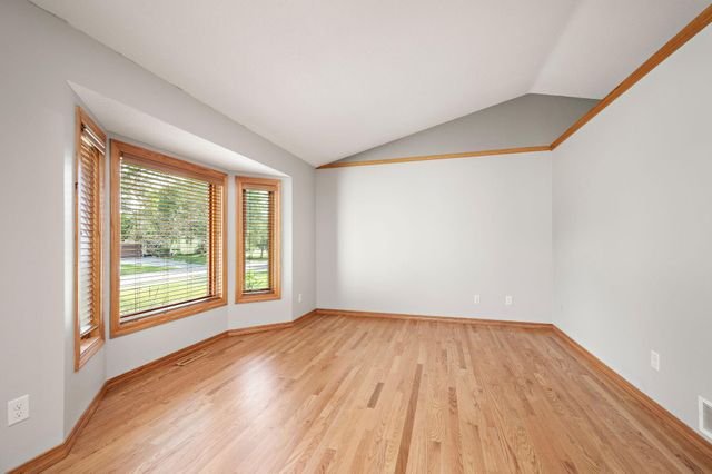 22469 130th Avenue N, Rogers, MN 55374