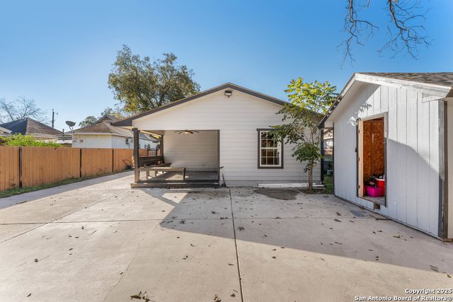 733 Delmar, San Antonio, TX 78210