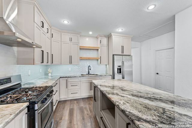 733 Delmar, San Antonio, TX 78210