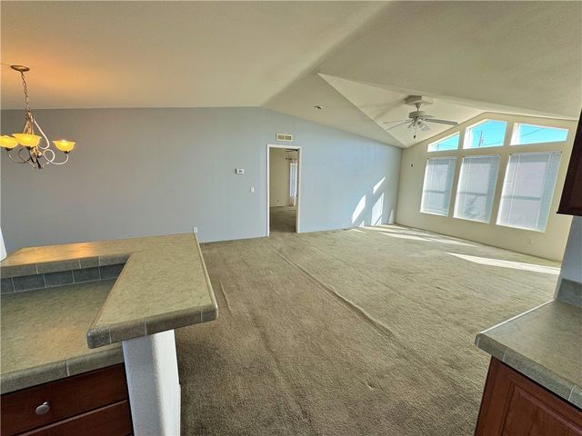 869 S Escuela Road, Golden Valley, AZ 86413