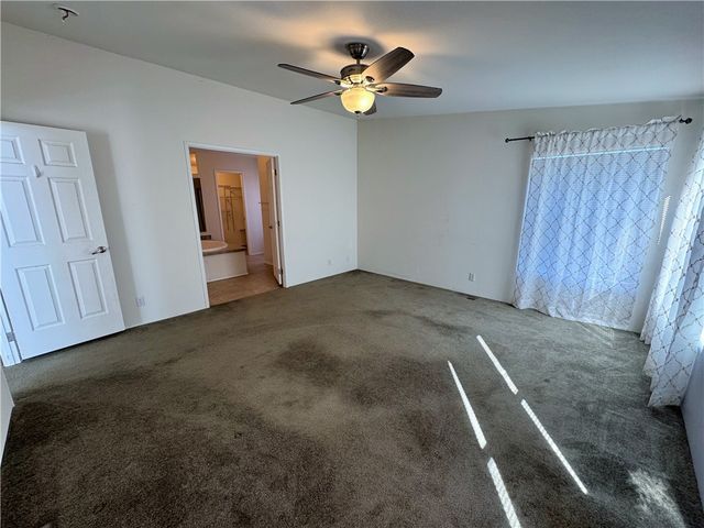 869 S Escuela Road, Golden Valley, AZ 86413