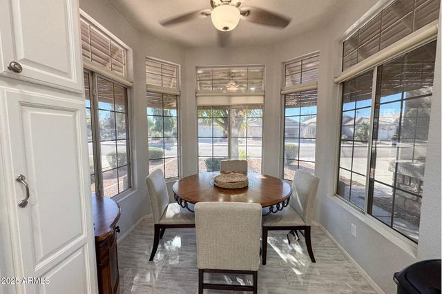 10268 W POTTER Drive, Peoria, AZ 85382