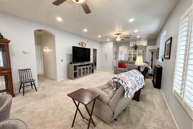 10268 W POTTER Drive, Peoria, AZ 85382