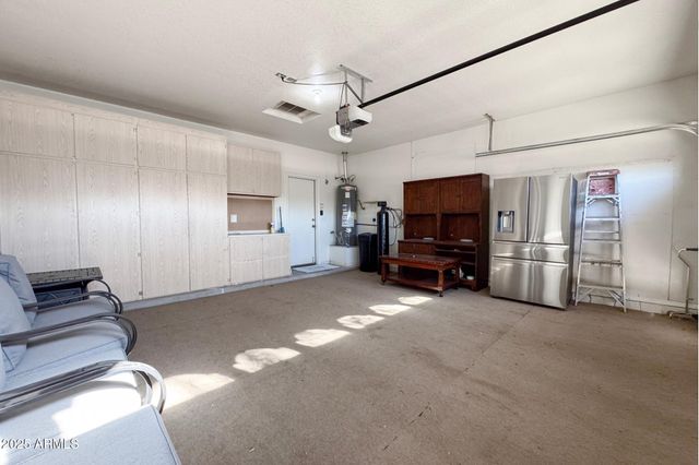 10268 W POTTER Drive, Peoria, AZ 85382