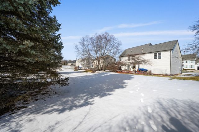 266 Kincraig Drive, Valparaiso, IN 46385