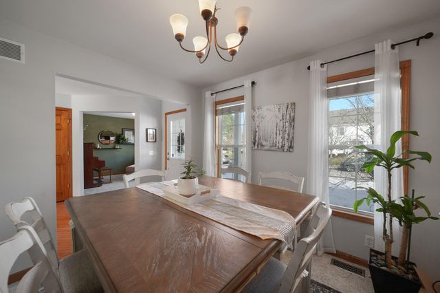 266 Kincraig Drive, Valparaiso, IN 46385