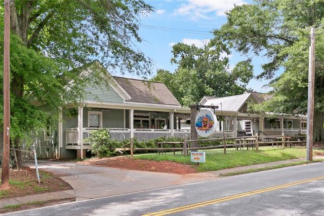 4617 Eden Ridge Drive, Acworth, GA 30101