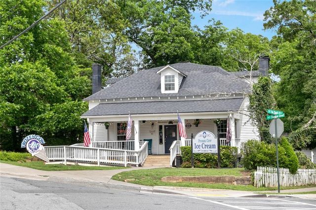 4617 Eden Ridge Drive, Acworth, GA 30101