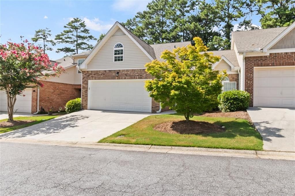 4617 Eden Ridge Drive, Acworth, GA 30101