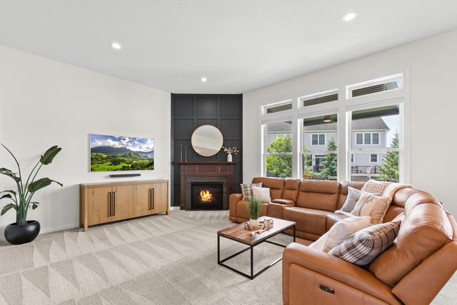 16563 Beverly Drive, Eden Prairie, MN 55347
