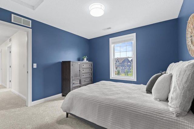 16563 Beverly Drive, Eden Prairie, MN 55347