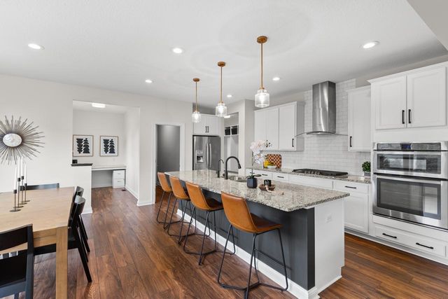 16563 Beverly Drive, Eden Prairie, MN 55347