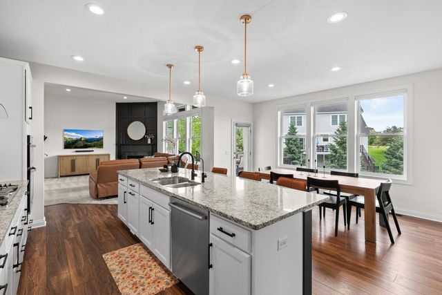 16563 Beverly Drive, Eden Prairie, MN 55347