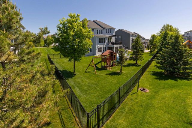16563 Beverly Drive, Eden Prairie, MN 55347