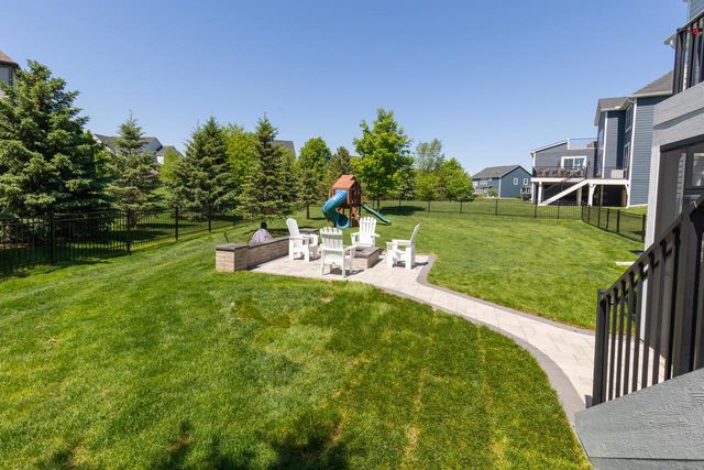 16563 Beverly Drive, Eden Prairie, MN 55347