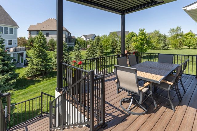 16563 Beverly Drive, Eden Prairie, MN 55347