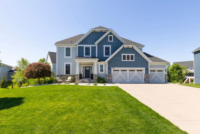 16563 Beverly Drive, Eden Prairie, MN 55347