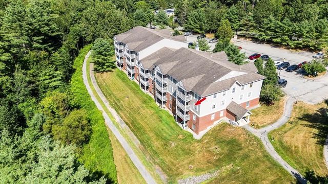 59 Ponemah Hill Rd Apt 1-201, Milford, NH 03055