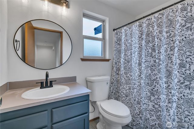 34610 14th Place SW, Federal Way, WA 98023