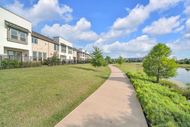 16531 Lake Austin Street, Cypress, TX 77433