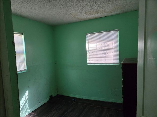 6981 HOLLY STREET, Mount Dora, FL 32757