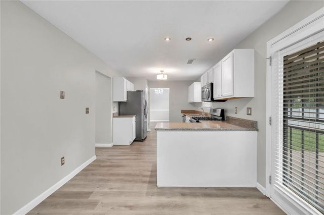 712 Walton Drive, Mcdonough, GA 30253