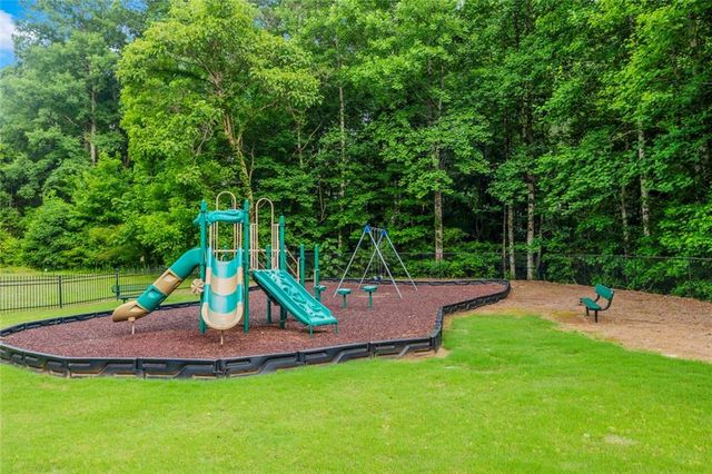 712 Walton Drive, Mcdonough, GA 30253