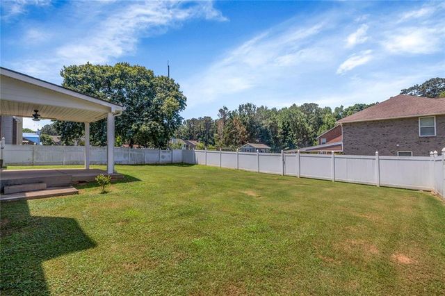 712 Walton Drive, Mcdonough, GA 30253