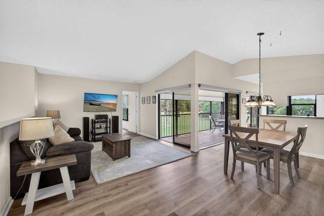 3961 SW Greenwood Way G, Palm City, FL 34990