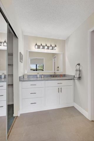3961 SW Greenwood Way G, Palm City, FL 34990