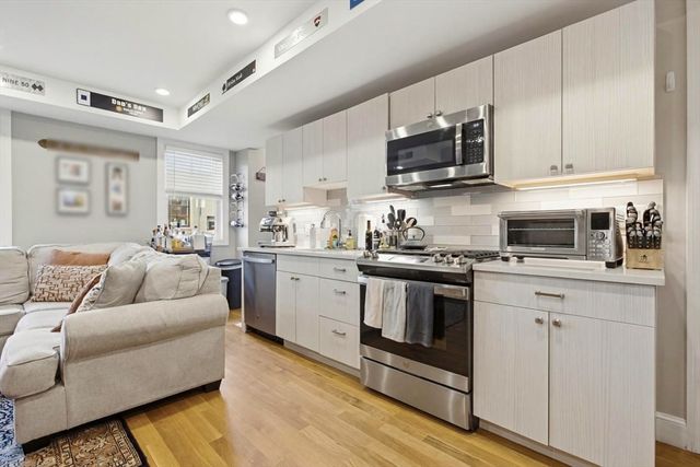 89 Prescott St B, Boston, MA 02128