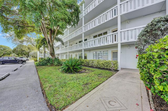 1056 CAMBRIDGE C, Deerfield Beach, FL 33442