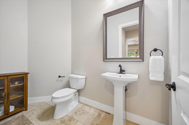 906 Canyon Oak CIR, Marble Falls, TX 78654